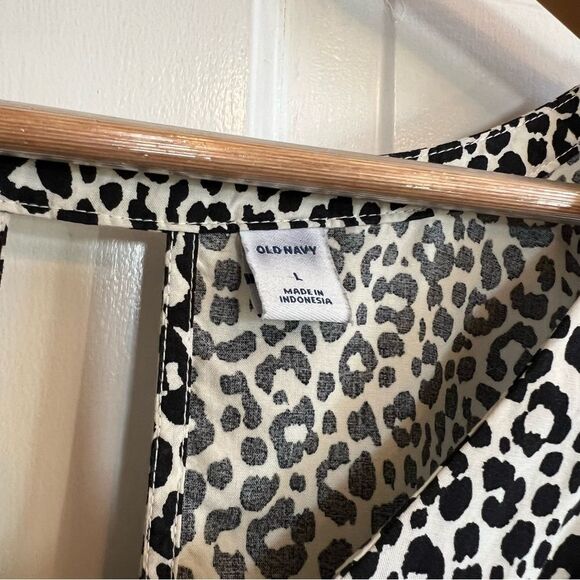 Old navy Chic Leopard Print Tank Top - Picture 7 of 9